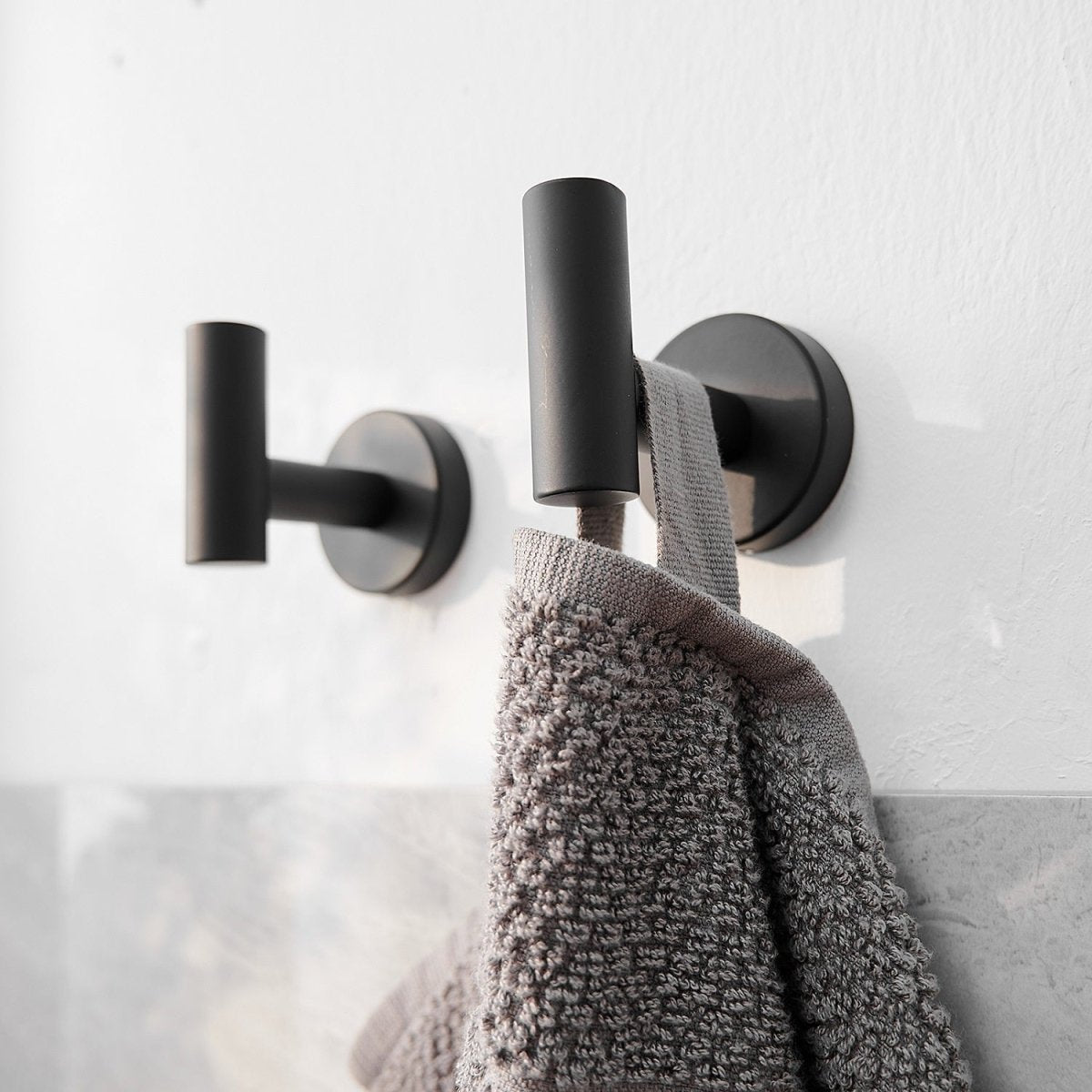 5 PCS Towel Bar Towel Hook Paper Holder Towel Ring Set Black - buyfaucet.com