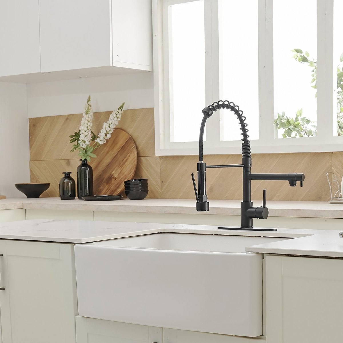 Kitchen Sink Faucet with Pull Down Sprayer Matte Black - buyfaucet.com