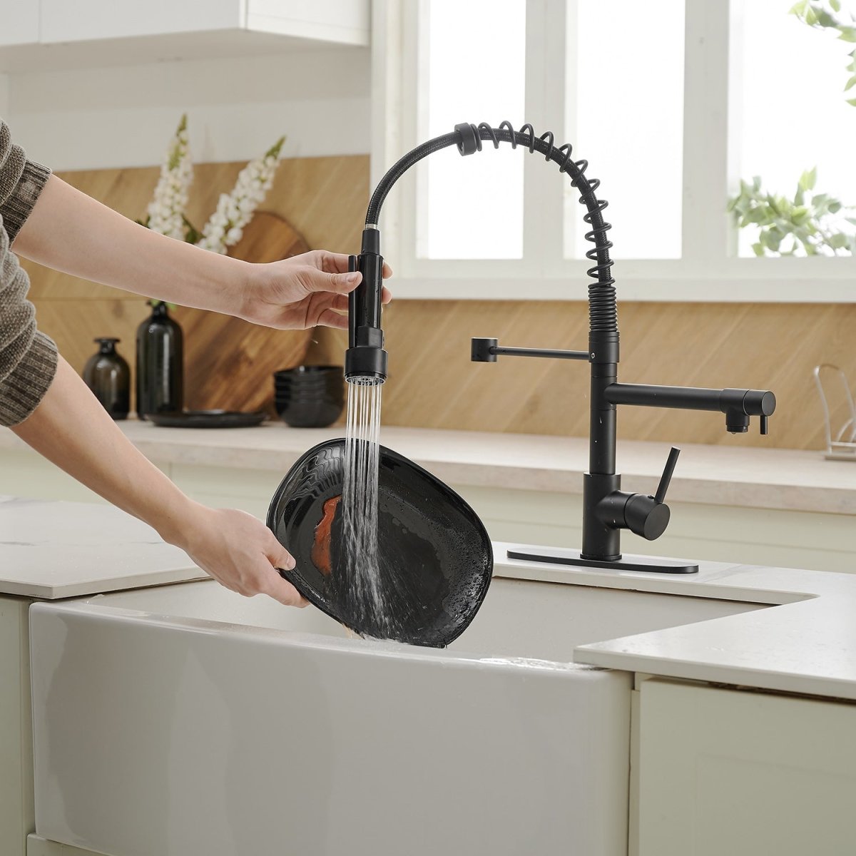 Kitchen Sink Faucet with Pull Down Sprayer Matte Black - buyfaucet.com