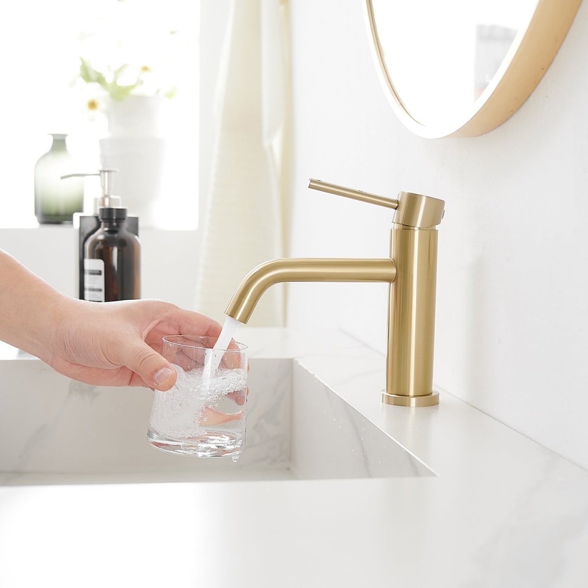 Low-Arc with Drain Assembly Drip-Free Bathroom Faucet Gold - buyfaucet.com