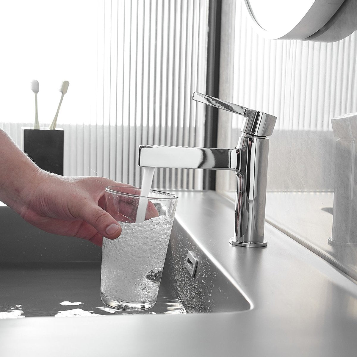 Single Handle Bathroom Faucet Drip-Free Faucet Polished Chrome-1 - buyfaucet.com