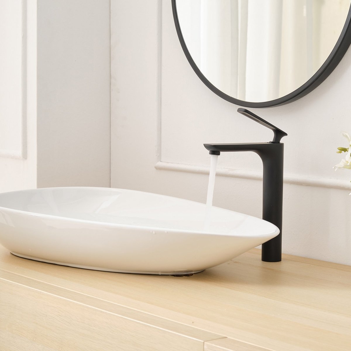 Single Hole 1-Handle Bathroom Faucet with Swivel Spout Black - buyfaucet.com