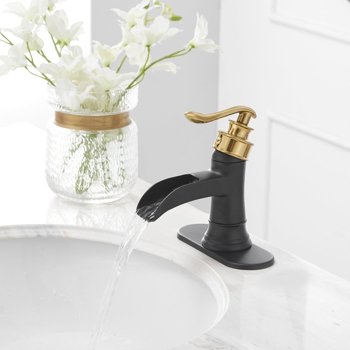 Single Hole Single Handle Bathroom Faucet Black and Gold - buyfaucet.com