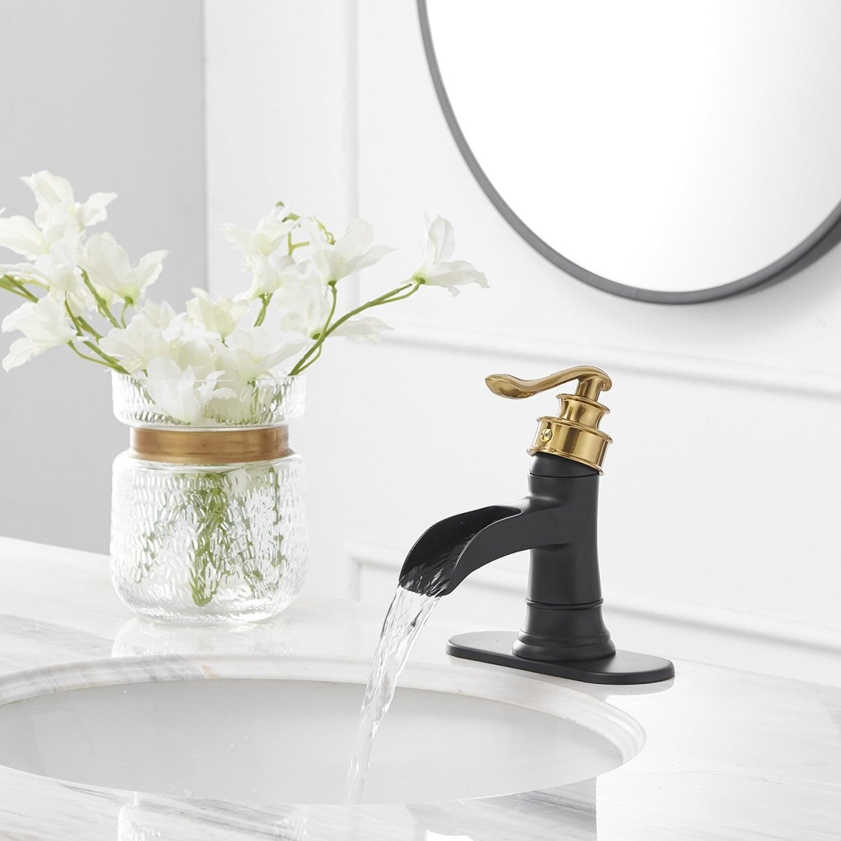 Single Hole Single Handle Bathroom Faucet Black and Gold - buyfaucet.com