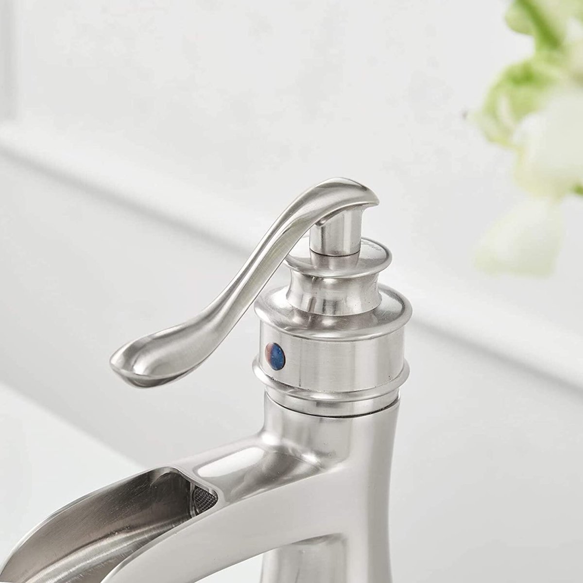 Single Hole Single-Handle Bathroom Faucet Brushed Nickel-1 - buyfaucet.com