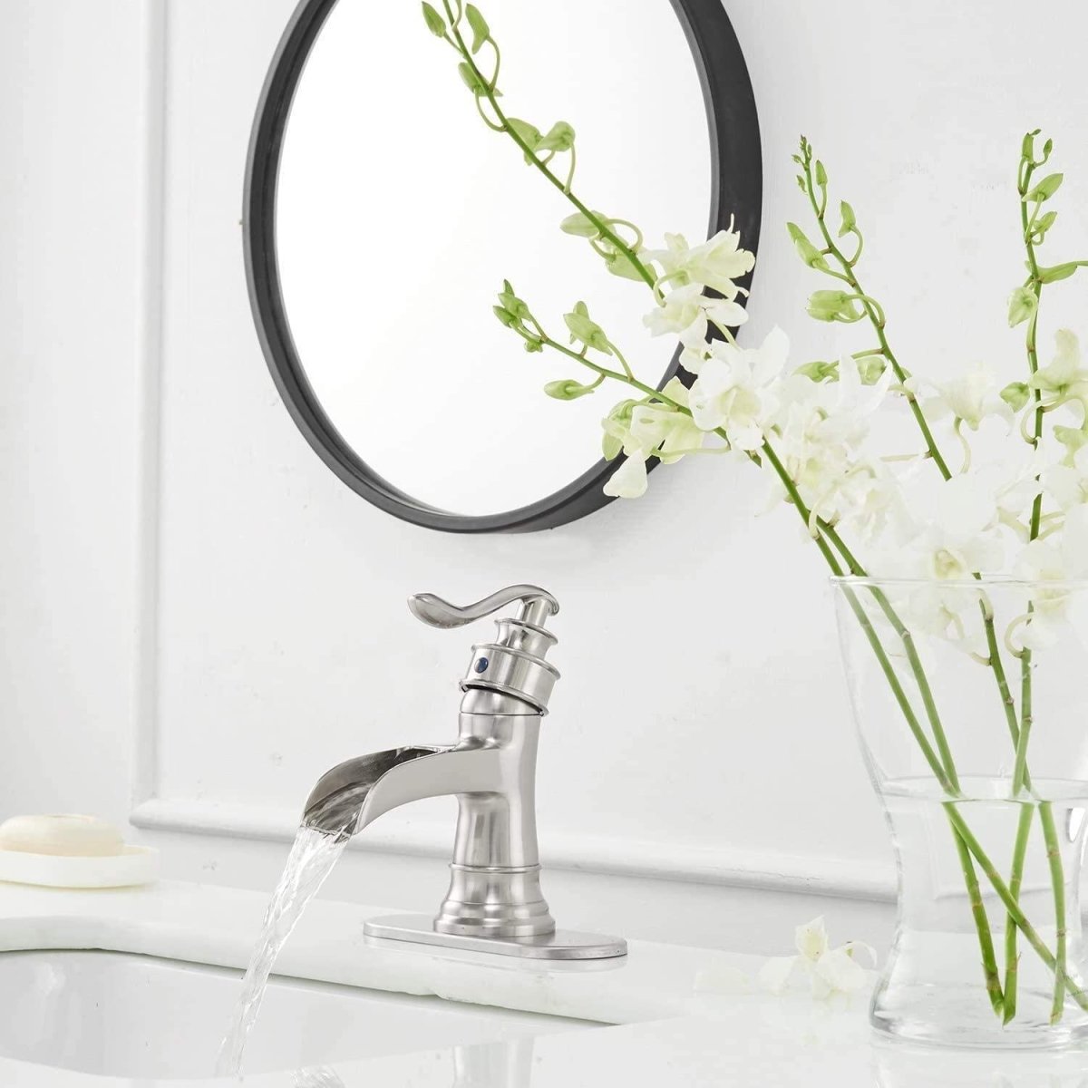 Single Hole Single-Handle Bathroom Faucet Brushed Nickel-1 - buyfaucet.com