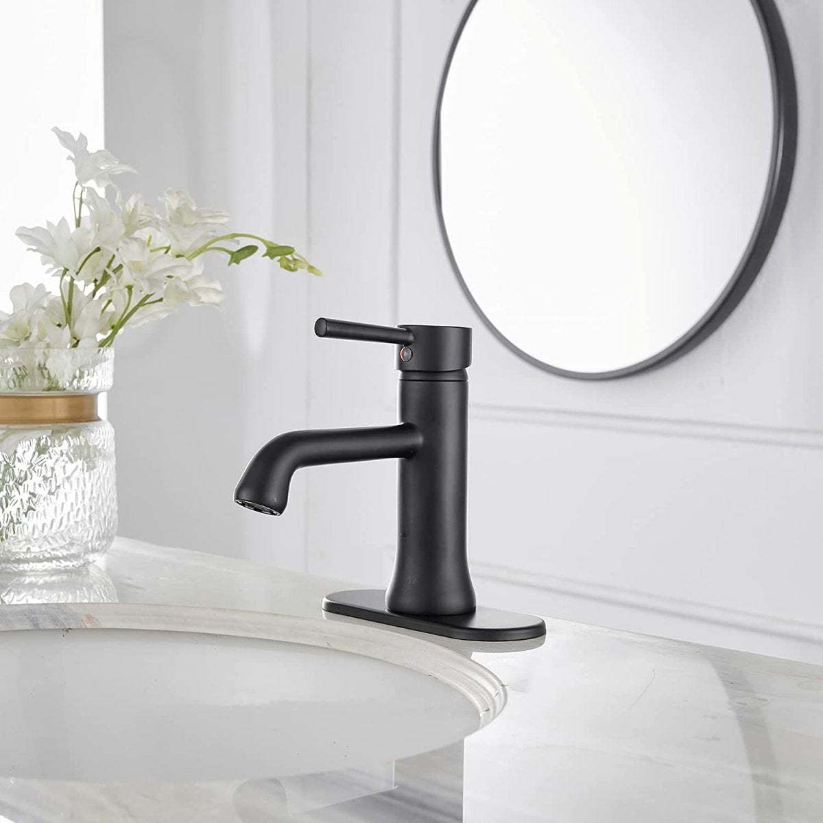 Single Hole Single-Handle Bathroom Faucet in Matte Black - buyfaucet.com