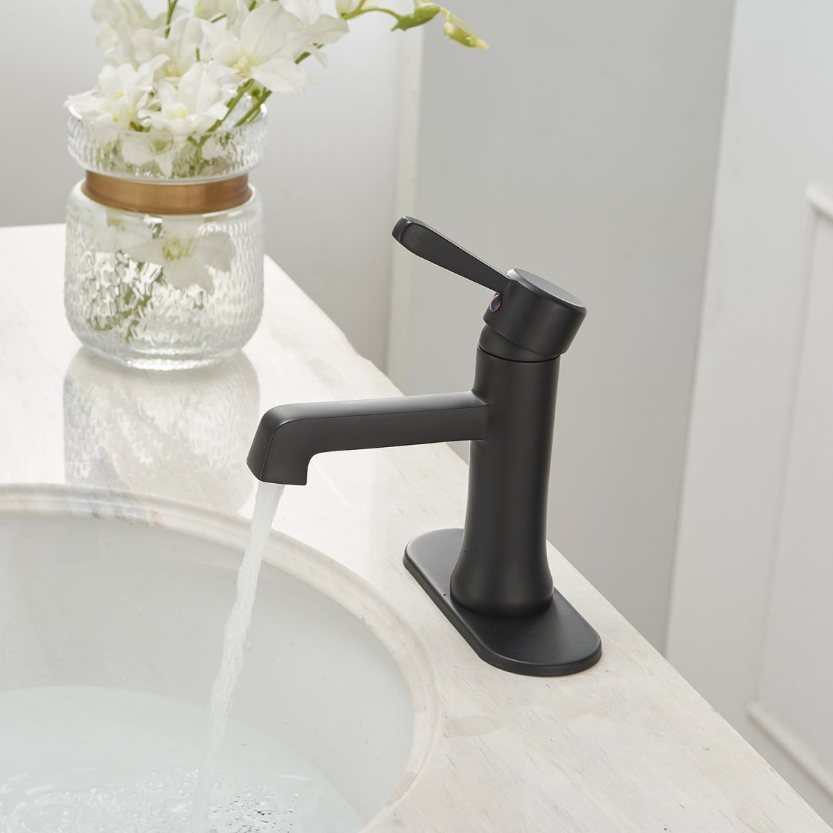 Single Hole Single-Handle Bathroom Faucet in Matte Black - buyfaucet.com