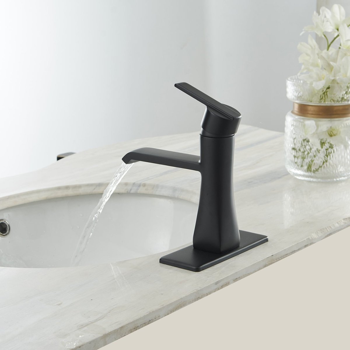 Single Hole Single-Handle Bathroom Faucet in Matte Black - buyfaucet.com