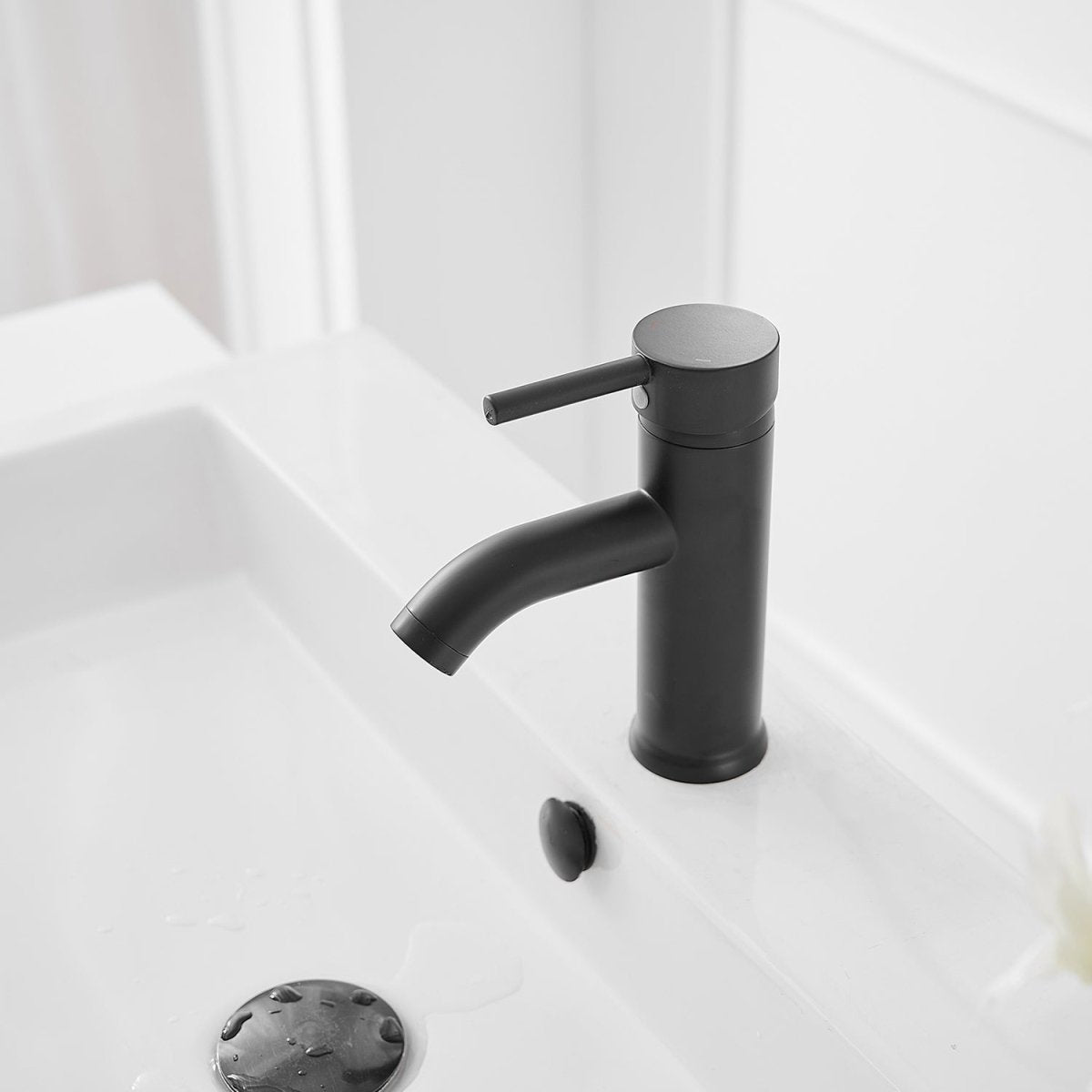 Single Hole Single-Handle Bathroom Faucet in Matte Black - buyfaucet.com