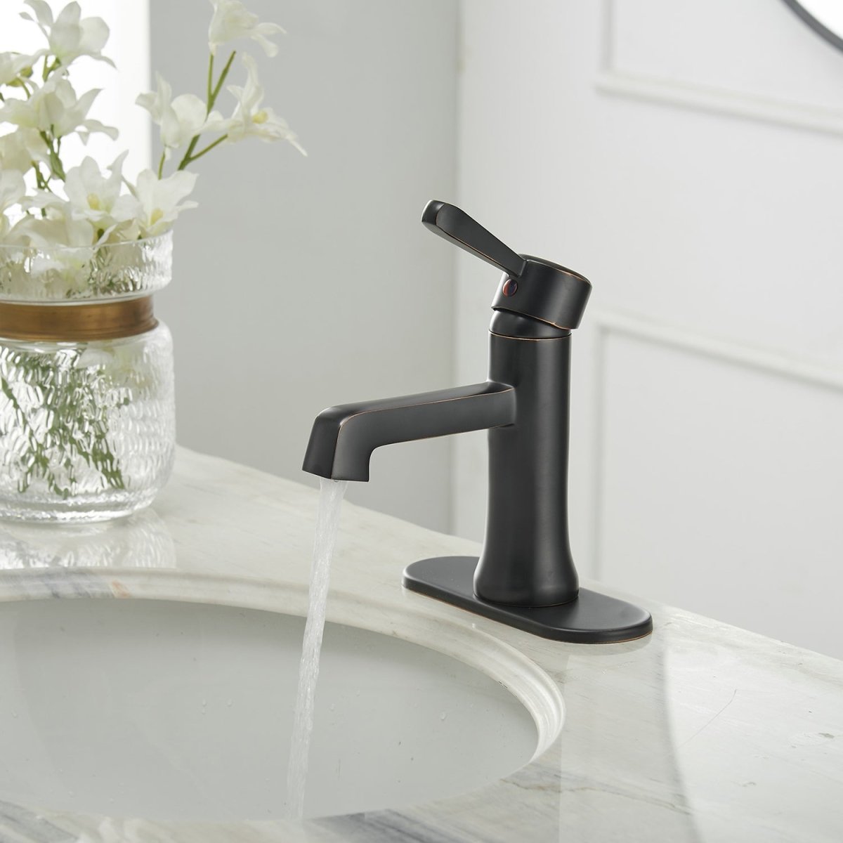 Single Hole Single-Handle Bathroom Faucet Oil Rubbed Bronze - buyfaucet.com