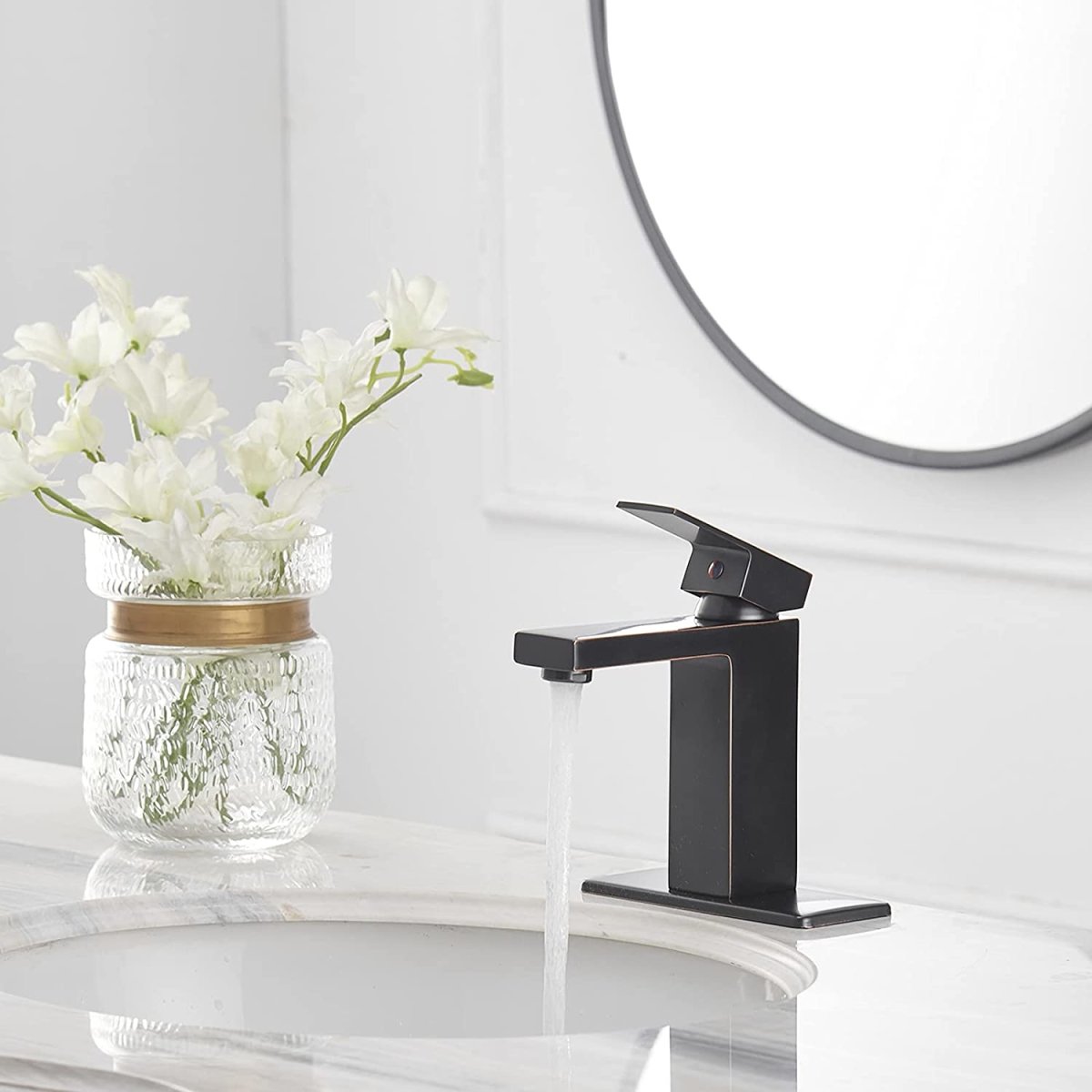 Single Hole Single-Handle Bathroom Faucet Oil Rubbed Bronze - buyfaucet.com