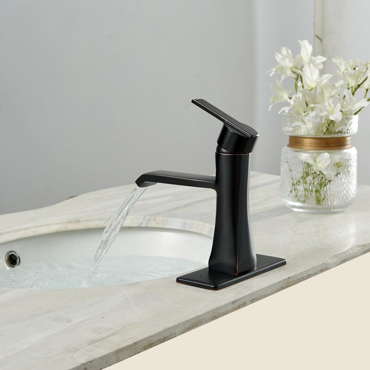 Single Hole Single-Handle Bathroom Faucet Oil Rubbed Bronze - buyfaucet.com