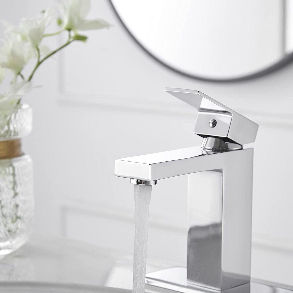 Single Hole Single-Handle Bathroom Faucet Polished Chrome - buyfaucet.com