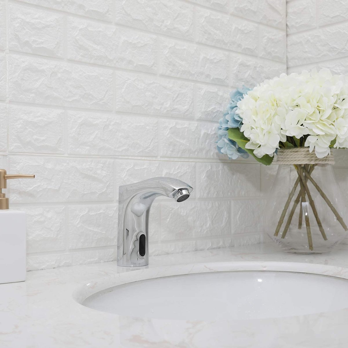 Touchless Bathroom Faucet With Deckplate Drain Chrome-1 - buyfaucet.com