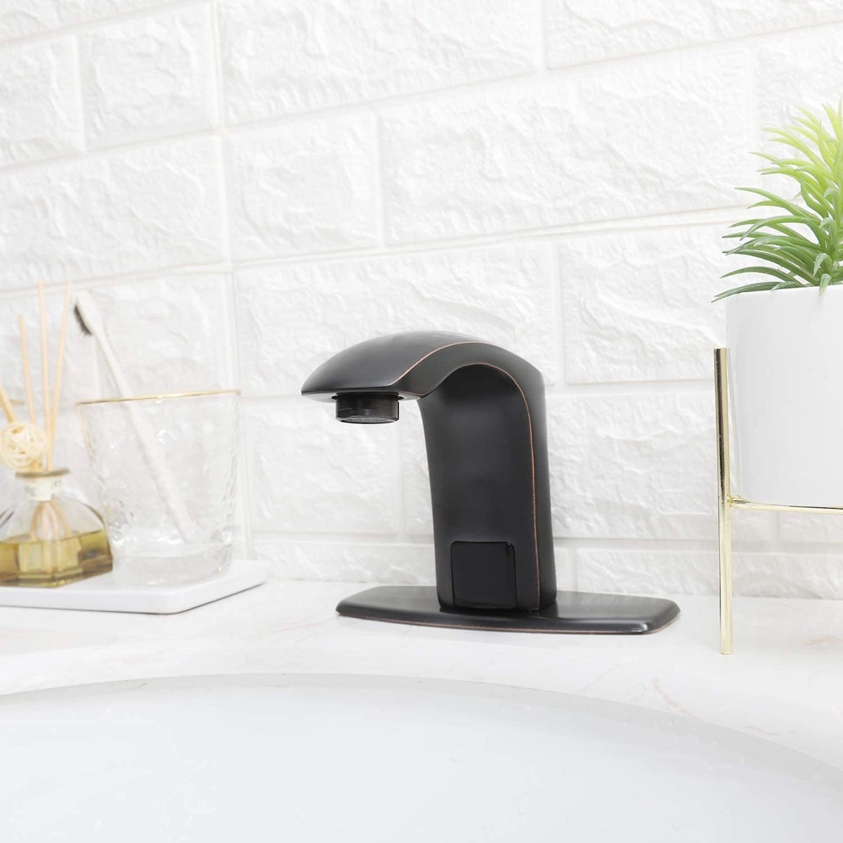 Touchless Bathroom Faucet With Drain Oil Rubbed Bronze - buyfaucet.com