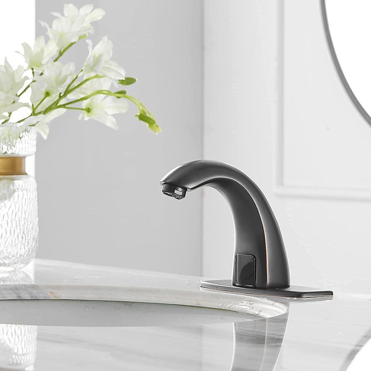 Touchless Single Hole Bathroom Faucet Oil Rubbed Bronze - buyfaucet.com