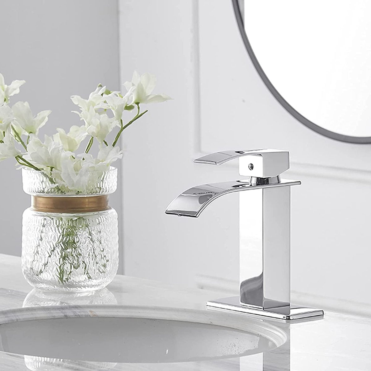 Waterfall Single Hole Single-Handle Bathroom Faucet Chrome-1 - buyfaucet.com
