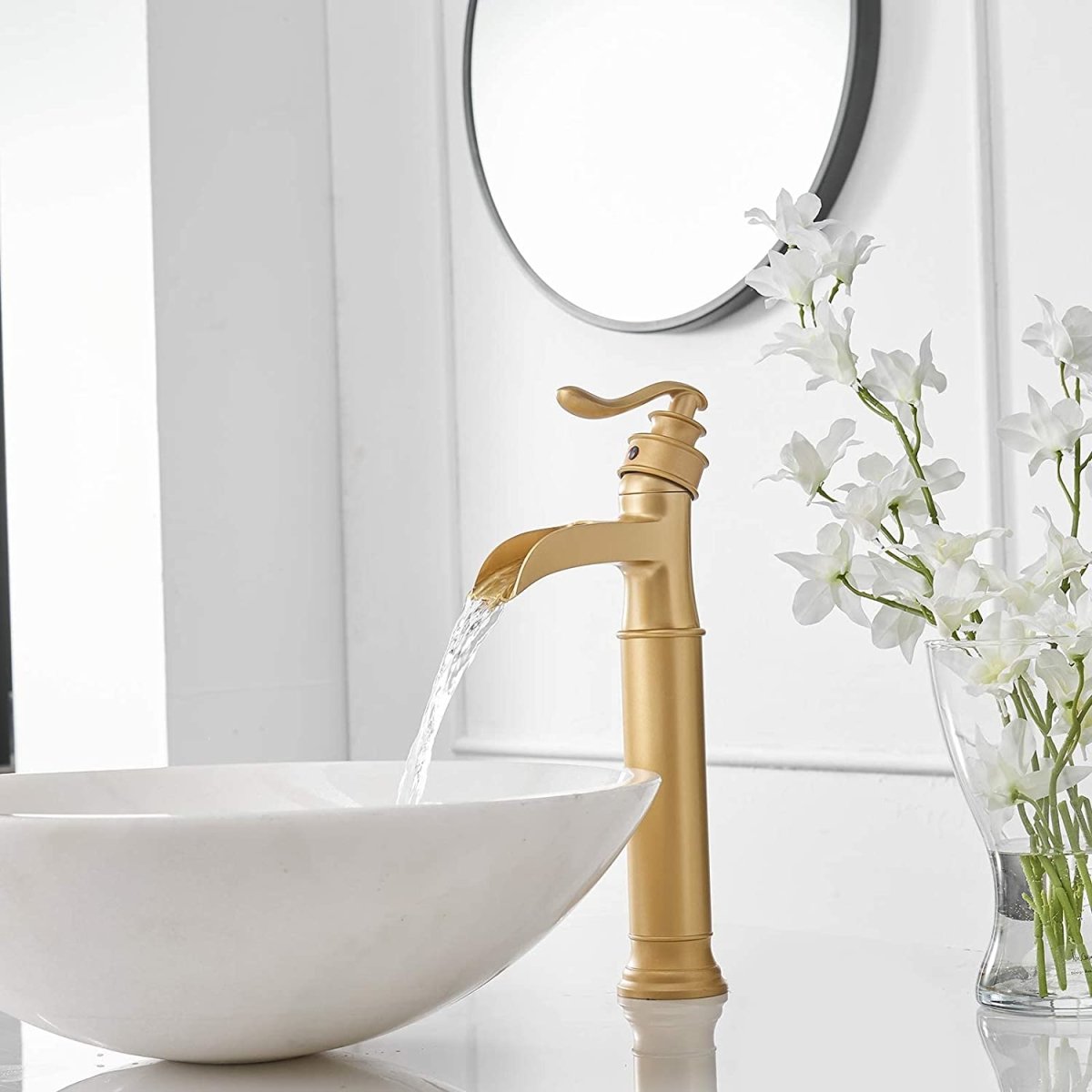 Waterfall Single Hole Single-Handle Bathroom Faucet Gold - buyfaucet.com